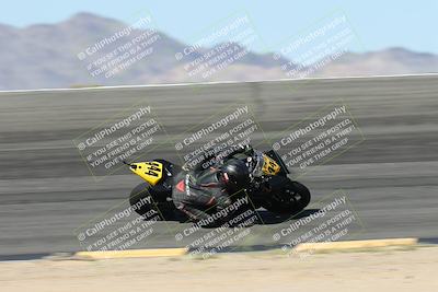 media/May-10-2025-Race Pace (Sat) [[db32fef2da]]/Vested/3-Bowl Set 1 (9am)/